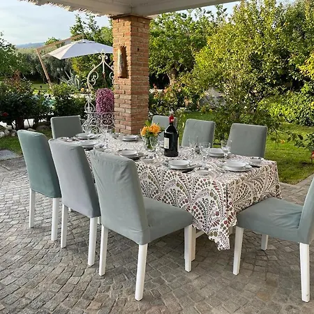 Casale Duca Nyaraló